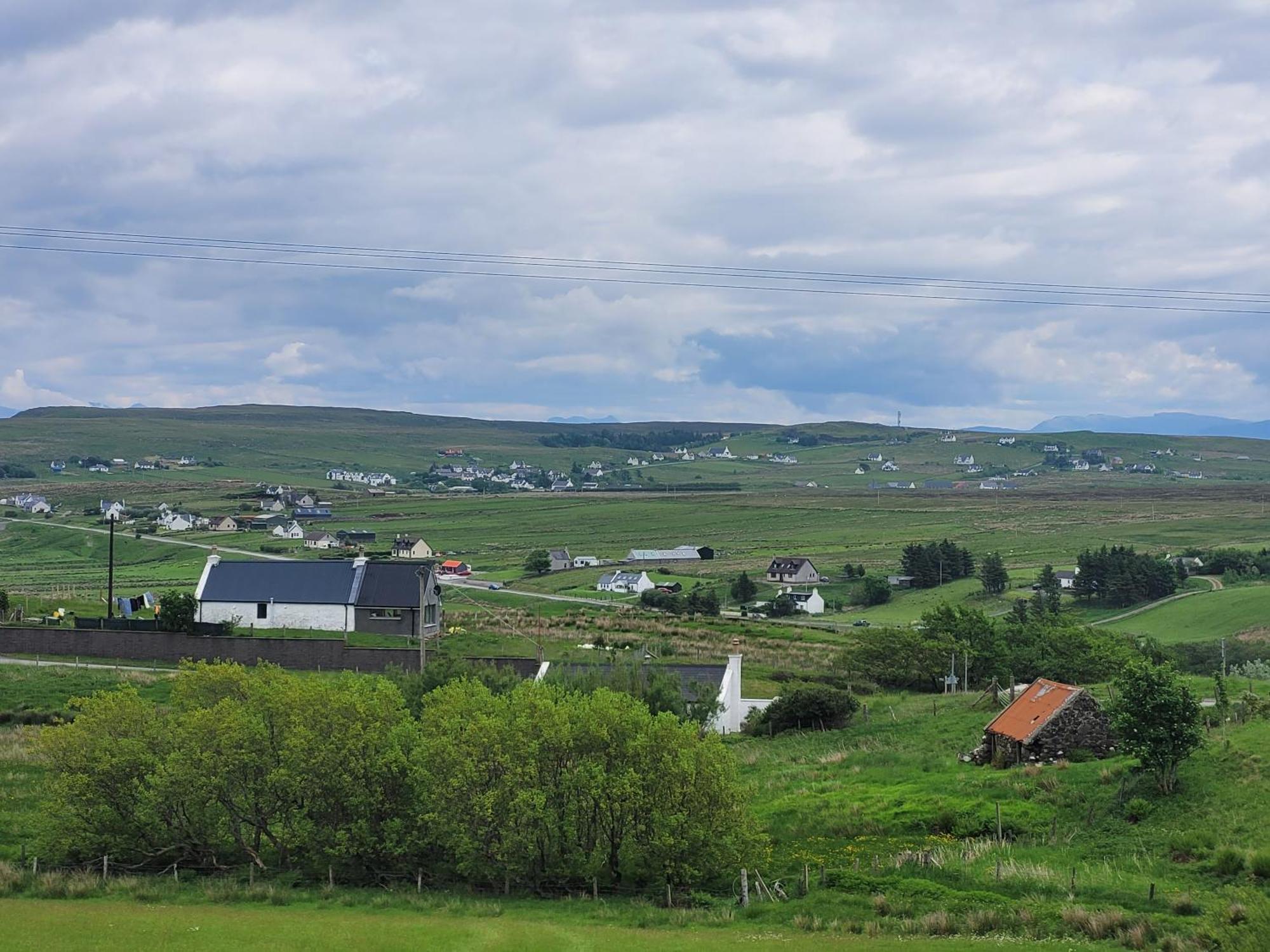 Skye Stays Staffin Bagian luar foto